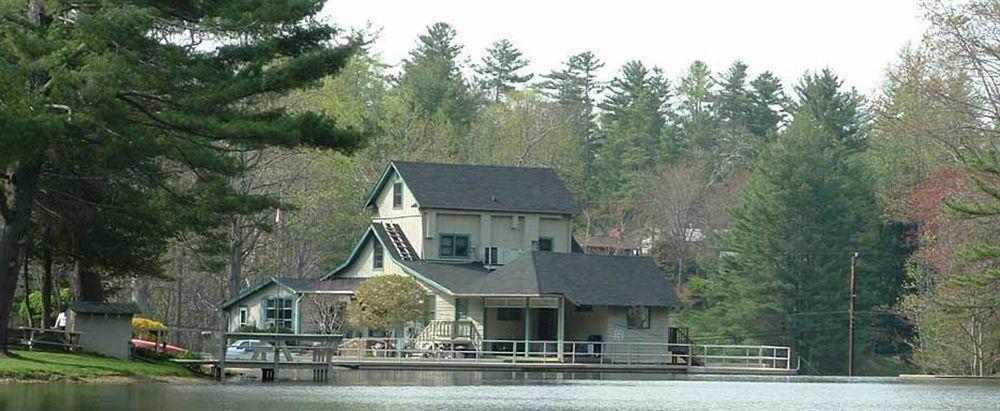 Mill House Lodge Flat Rock Exterior foto